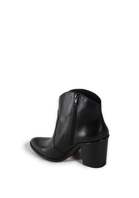 Black texas ankle boot DAKOTA BOOTS | DKT25TEXAS-NERO